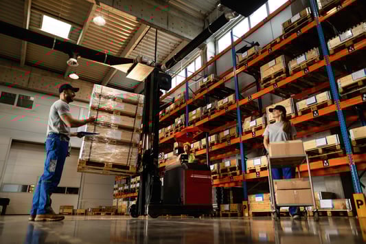 How a 3PL Can Help You Manage Seasonal Demand